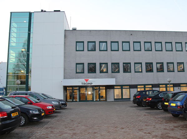 AMF Bakery Systems Europe kiest voor universeel meubilair van Vertidesk: betrouwbaar, duurzaam en met een sterke prijs kwaliteit verhouding.