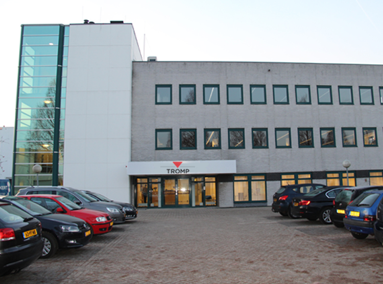 AMF Bakery Systems Europe kiest voor universeel meubilair van Vertidesk: betrouwbaar, duurzaam en met een sterke prijs kwaliteit verhouding.